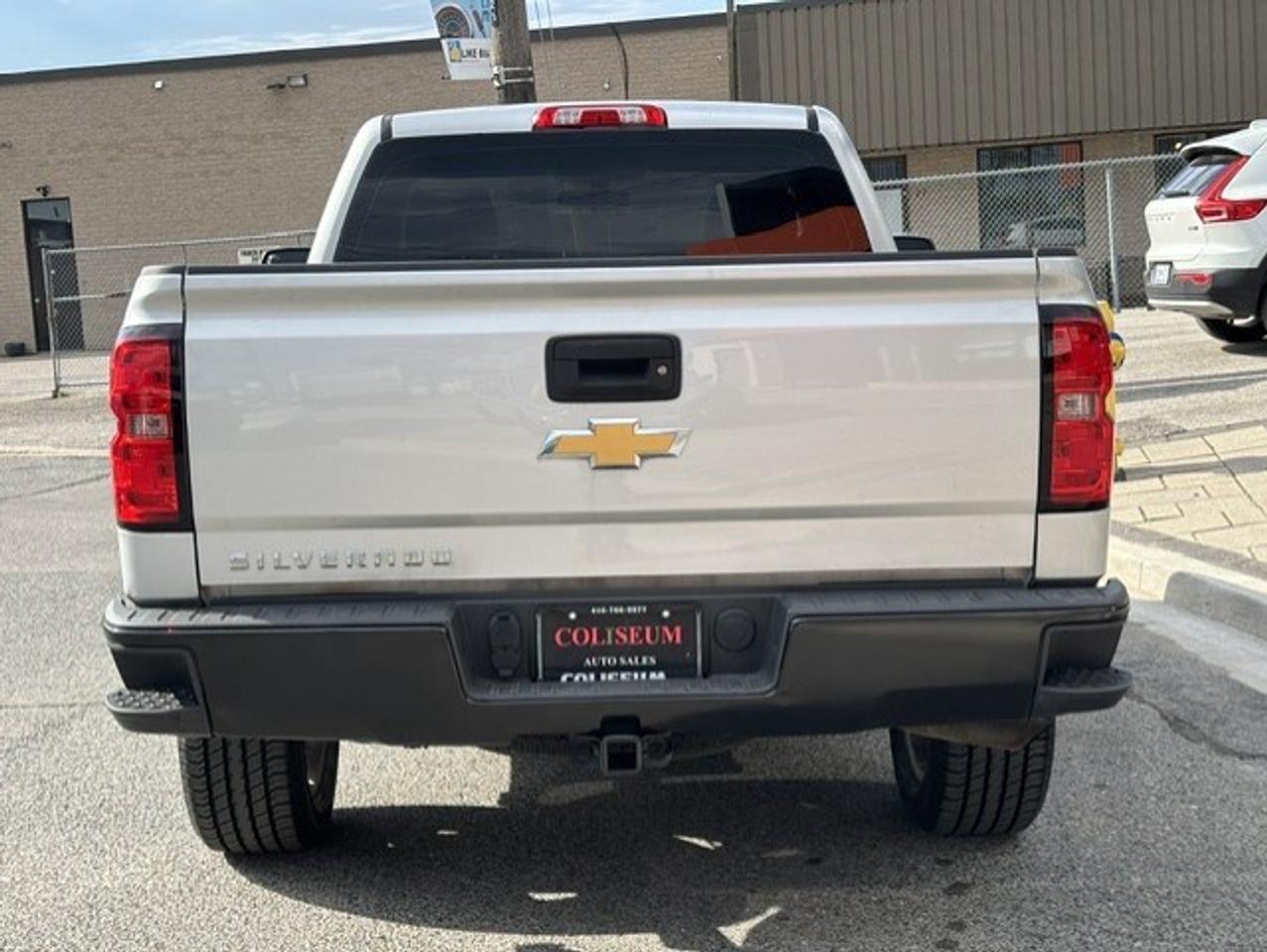 2017 Chevrolet Silverado 1500 4WD *REGULAR CAB SHORT BOX-ONLY 113,000KM-1 OWNER* Photo