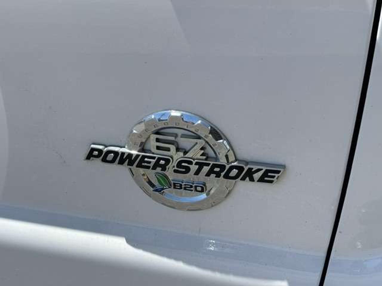 2015 Ford F-350 6.7L POWER STROKE DIESEL-9' DUMP BOX-DUALLY-1OWNER Photo