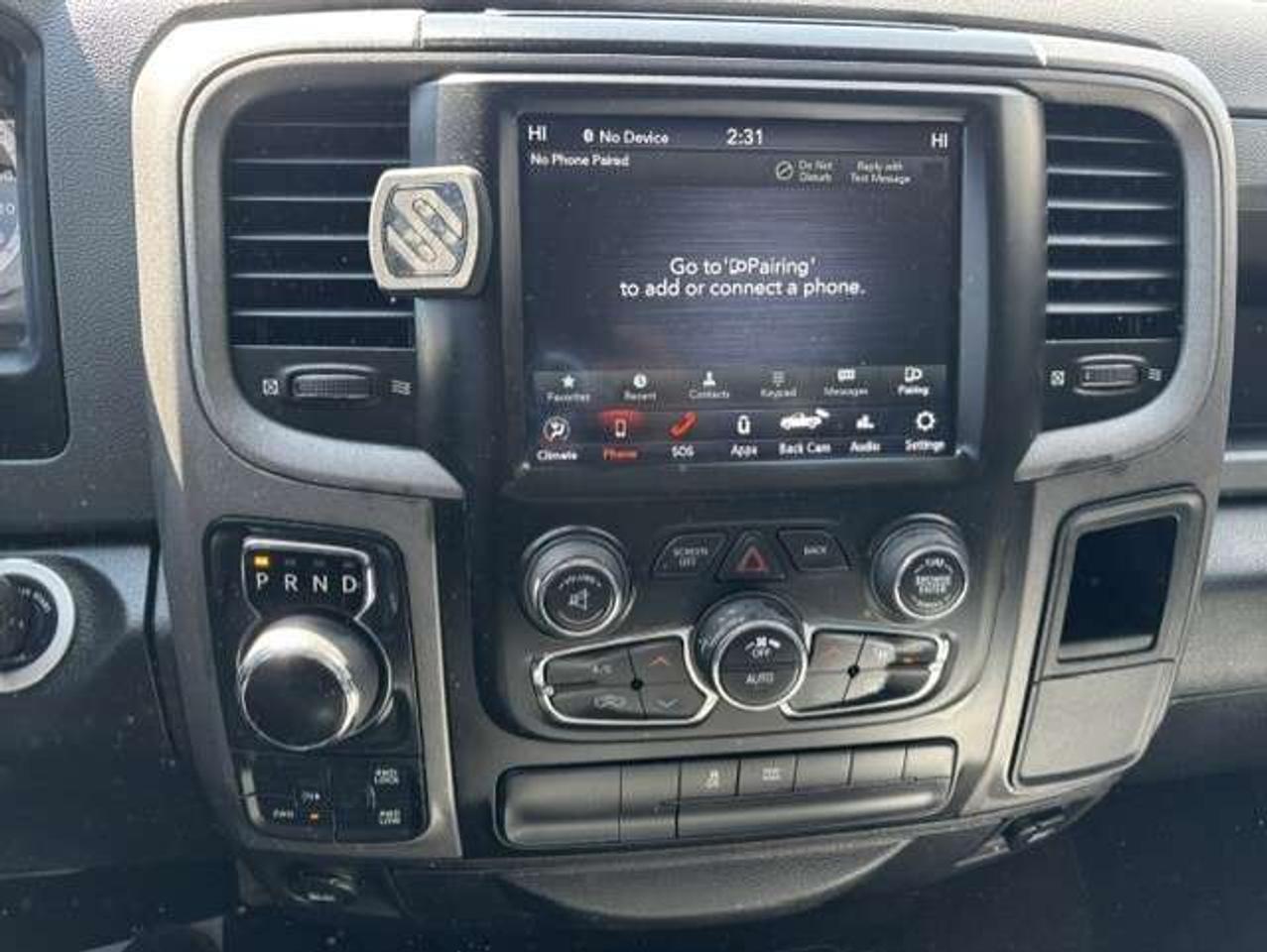 2019 RAM 1500 4X4 HEMI V8 CLASSIC-CAMERA-REMOTE START-QUAD CAB! Photo