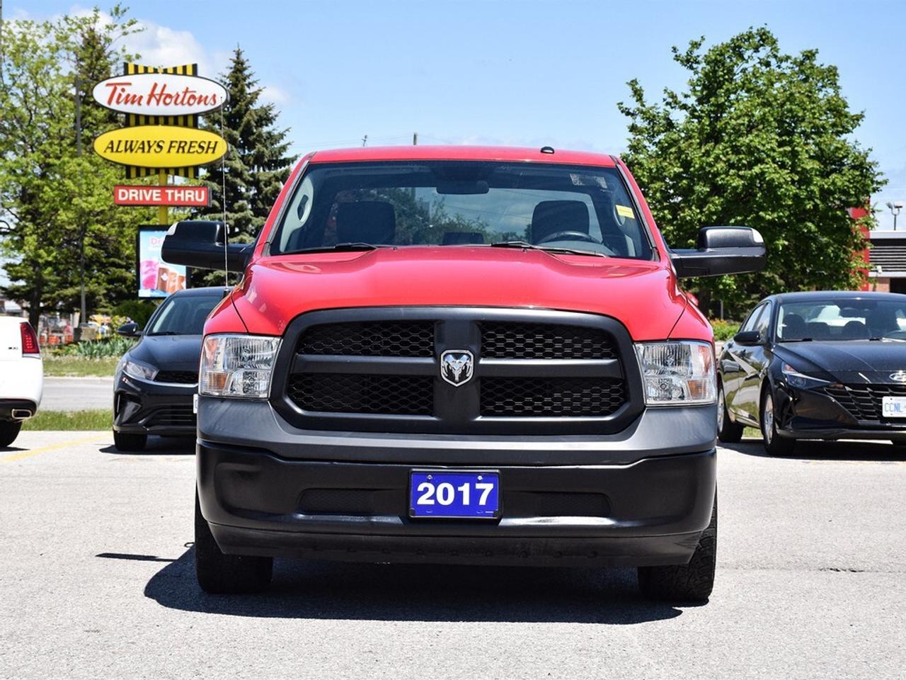 2017 RAM 1500 Crew Cab Tradesman 4x4 ~HEMI ~Bluetooth ~Alloys Photo3
