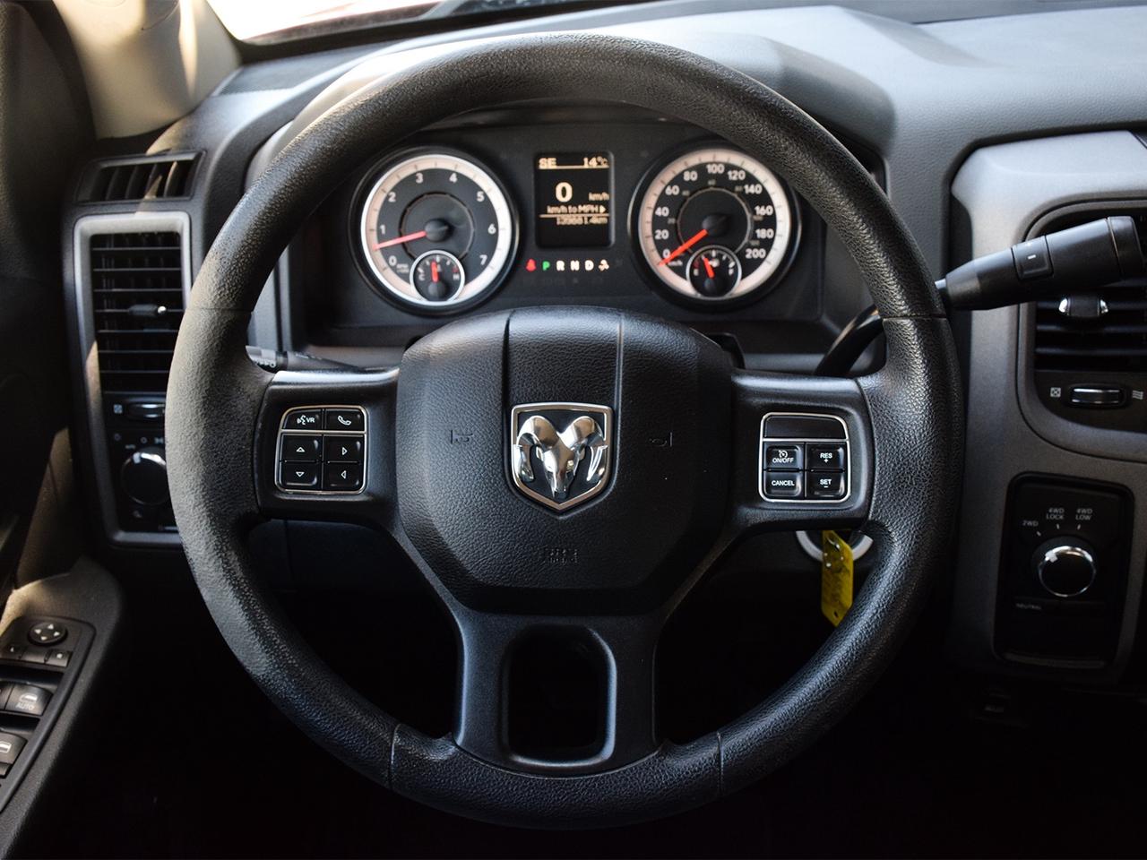 2017 RAM 1500 Crew Cab Tradesman 4x4 ~HEMI ~Bluetooth ~Alloys Photo