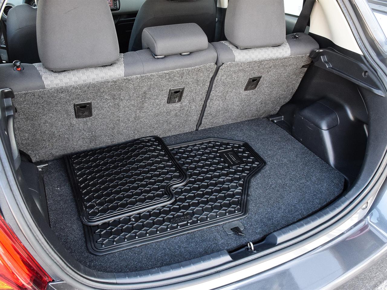 2016 Toyota Yaris LE ~Bluetooth ~Power Locks + Windows ~A/C Photo