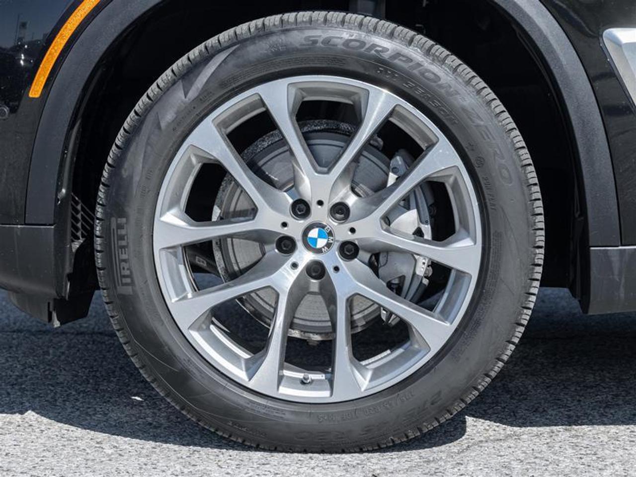 2024 BMW X5 xDrive40i 4dr All-Wheel Drive Sports Activity Vehicle Photo