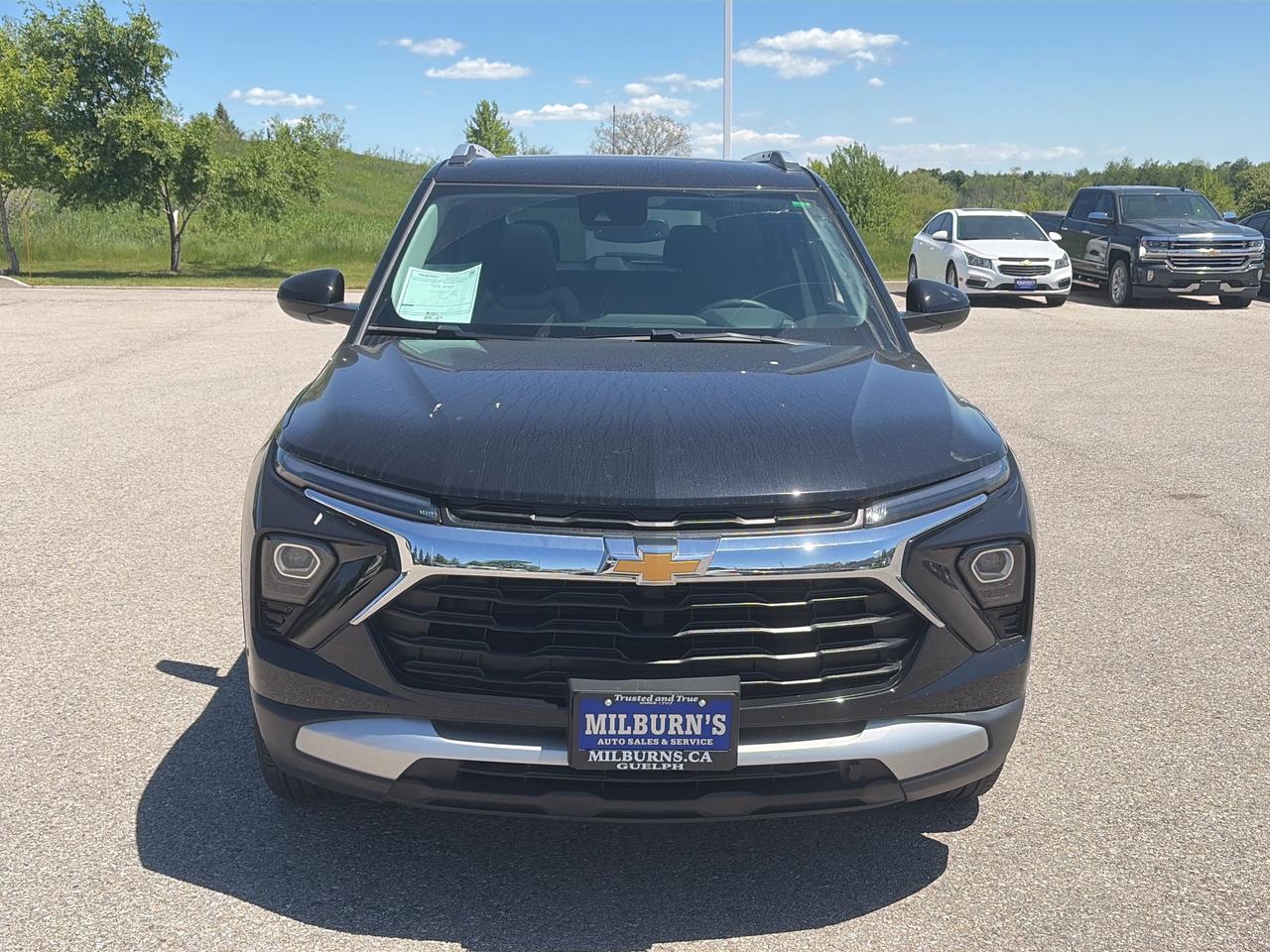 2024 Chevrolet TrailBlazer LT AWD   Heated Seats & Steering Wheel   Blindspot Photo