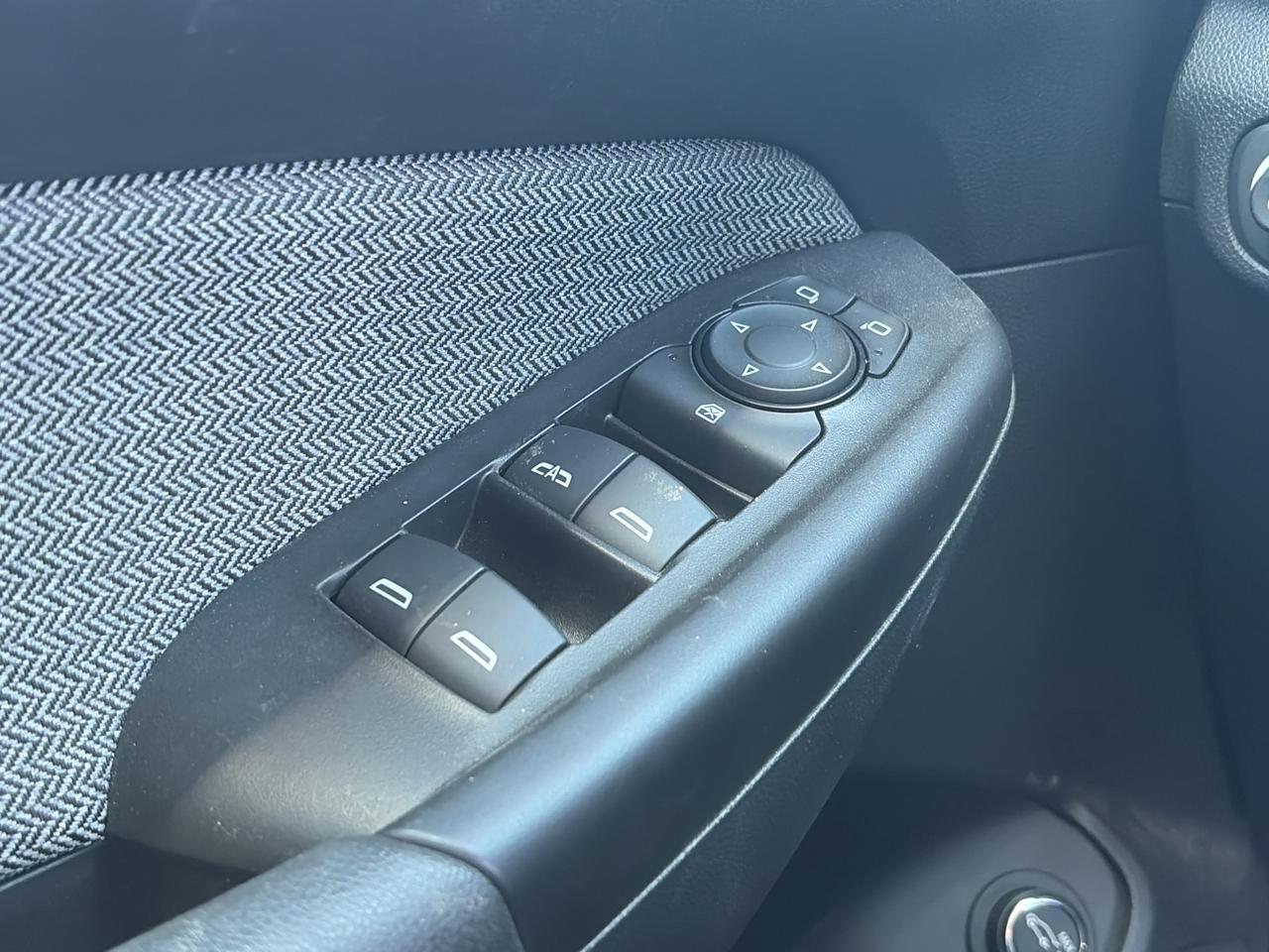 2024 Chevrolet TrailBlazer LT AWD   Heated Seats & Steering Wheel   Blindspot Photo