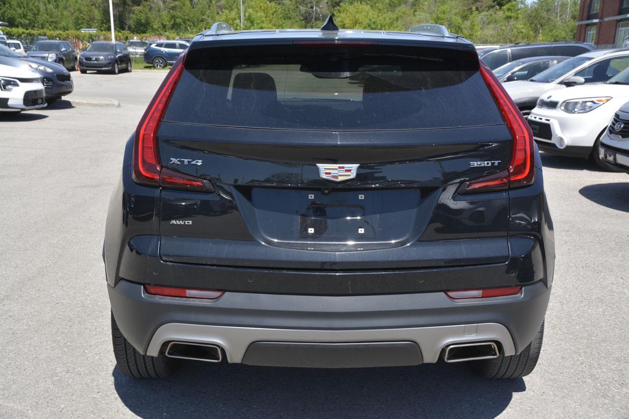 2023 Cadillac XT4 Premium Luxury Photo