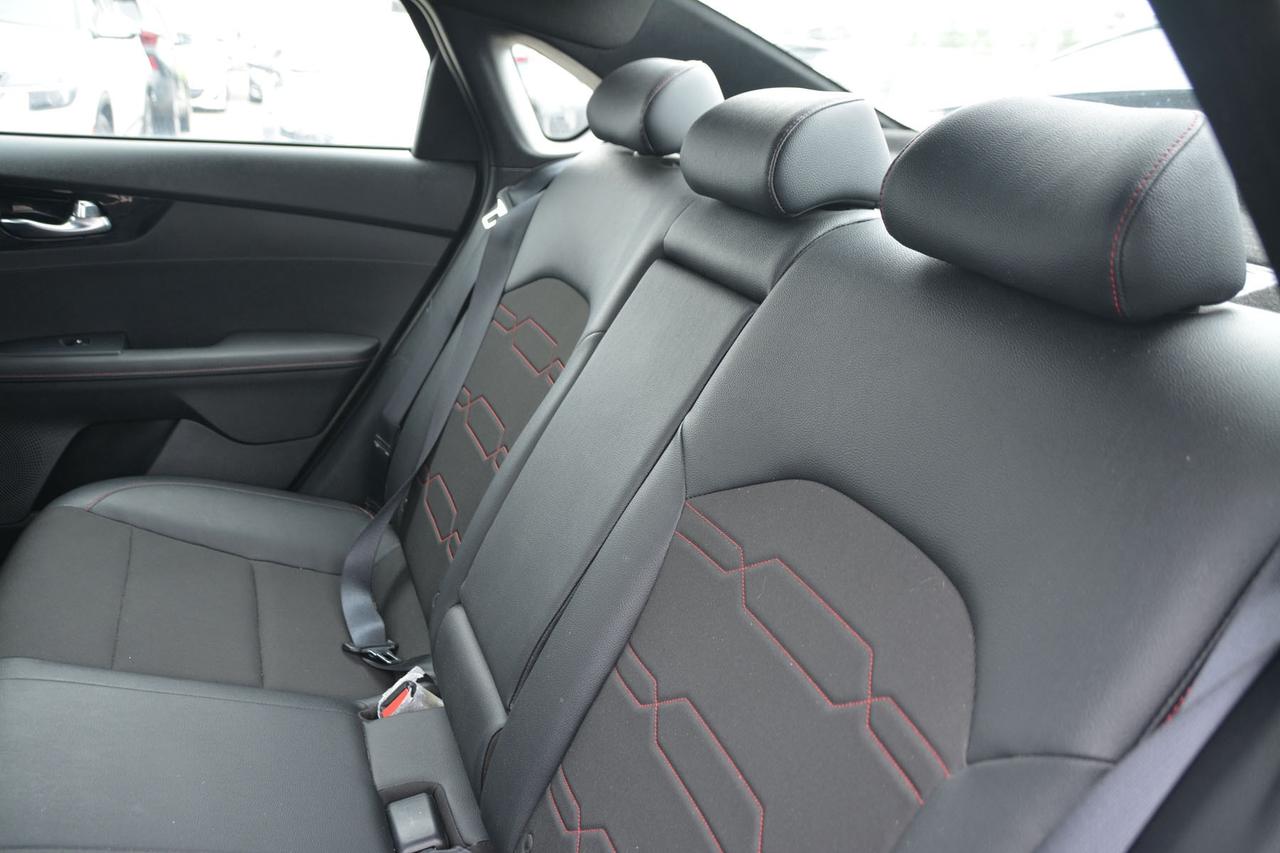 2021 Kia Forte GT Photo