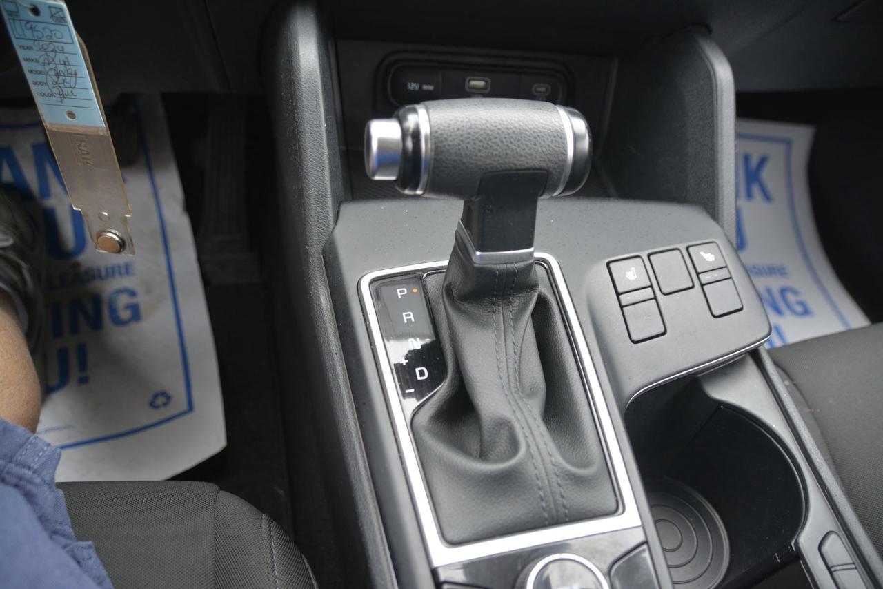2024 Kia Sportage LX Photo