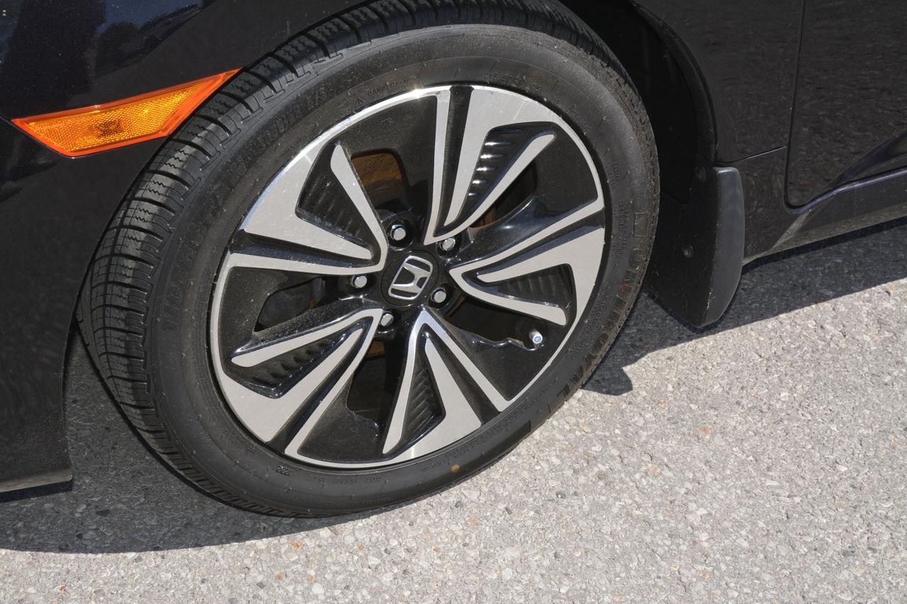 2016 Honda Civic EX-T Photo