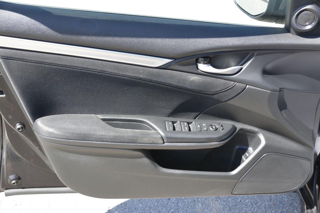 2016 Honda Civic EX-T Photo
