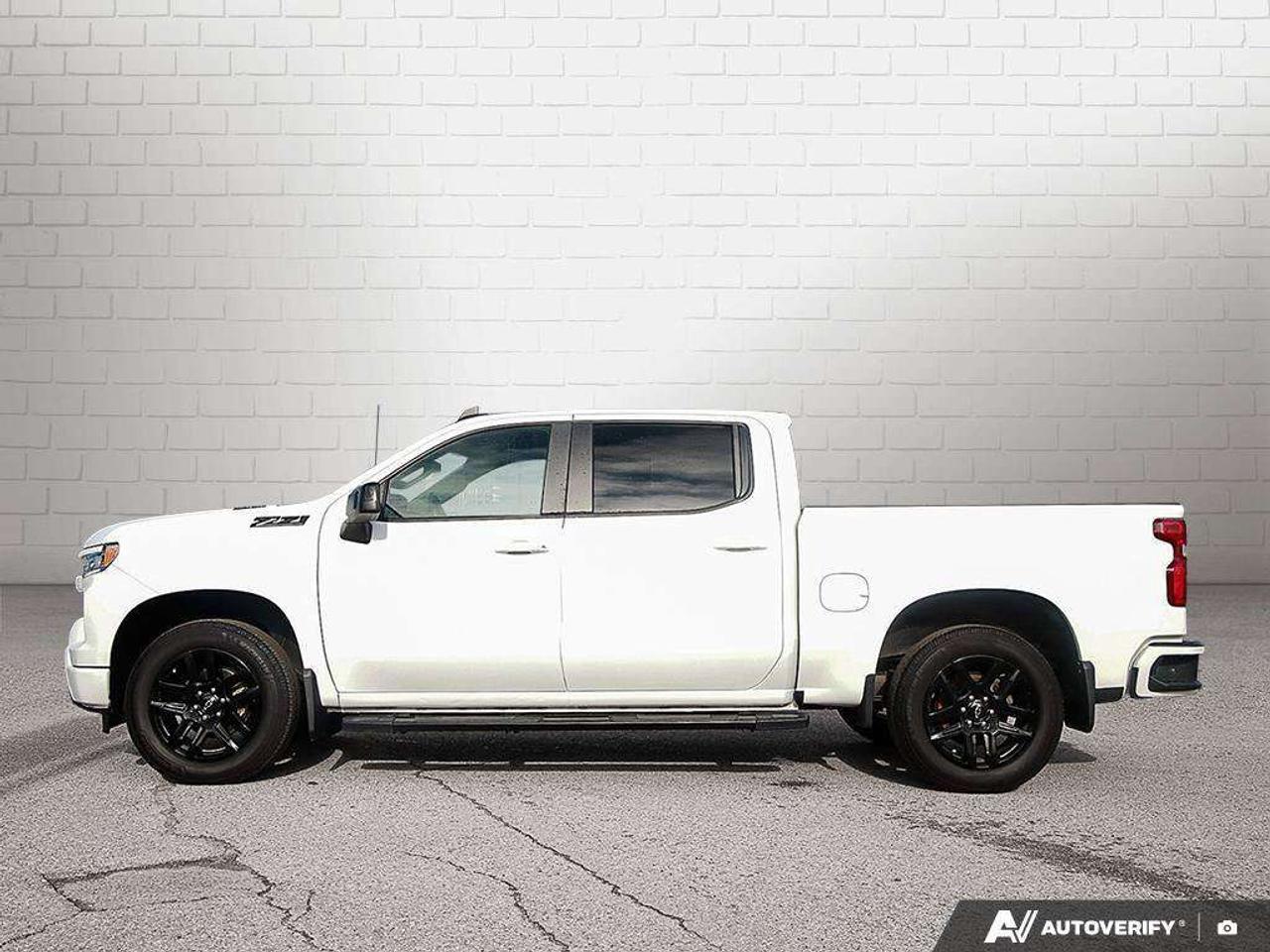 2023 Chevrolet Silverado 1500 RST, 3.0L DURAMAX, 4X4, ALLOYS, CLOTH, 1-OWNER, CERTIFIED PREOWNED! Photo