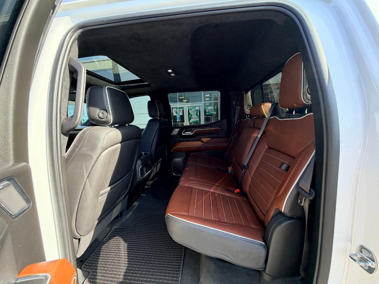 2024 GMC Sierra 1500 Denali UltimateDENALI ULTIMATE, 3.0L DURAMAX, 4X4, Photo