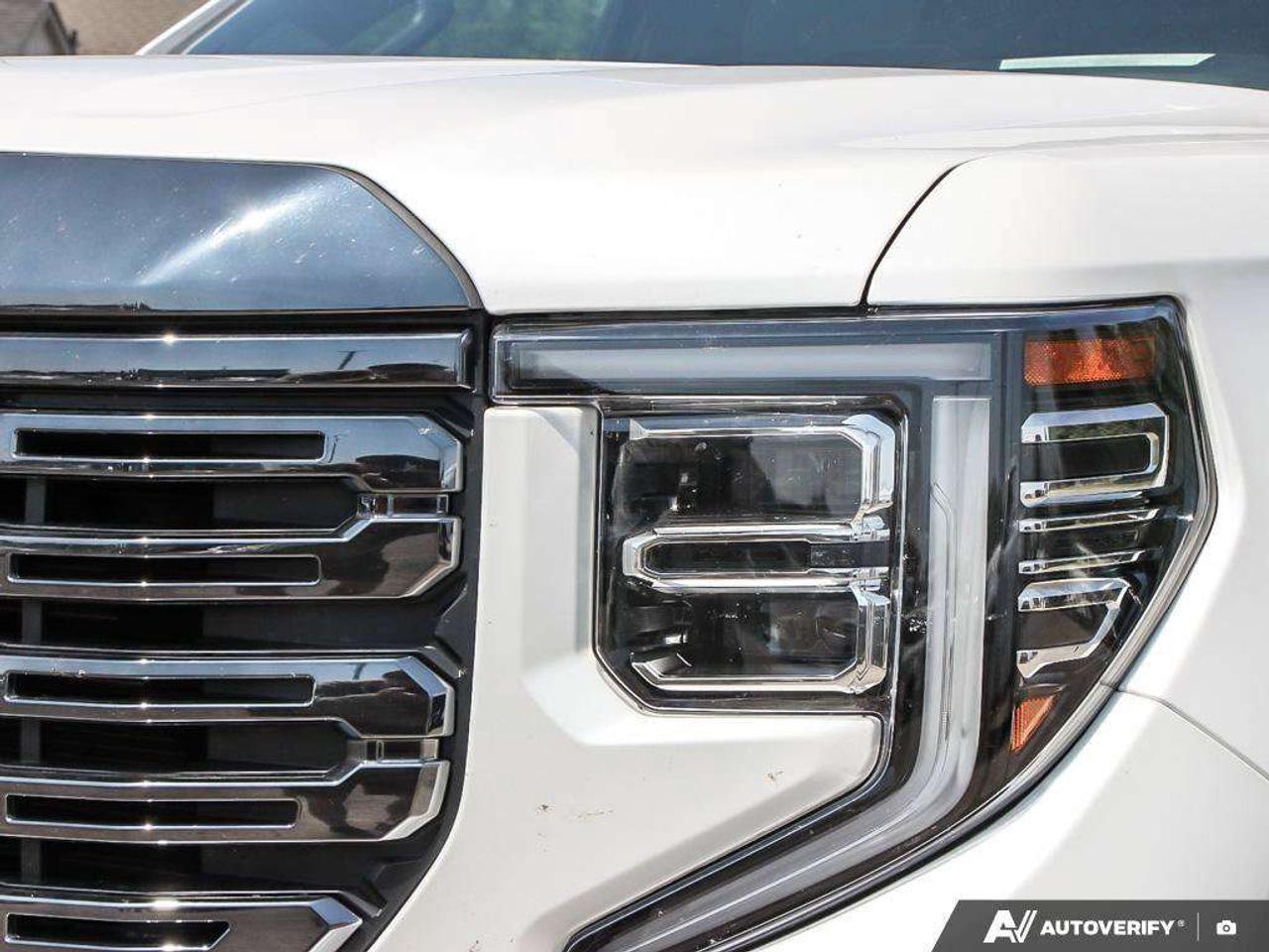 2024 GMC Sierra 1500 DENALI ULTIMATE, 3.0L DURAMAX, 4X4, ALLOYS, LEATHER, MACMASTER ORIGINAL, 1-OWNER, CERTIFIED PREOWNED! Photo