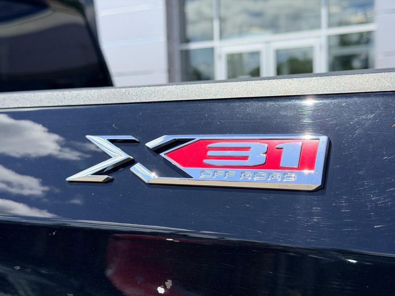 2024 GMC Sierra 1500 ElevationELEVATION, 5.3L V8, X31, 4X4, ALLOYS, LEA Photo