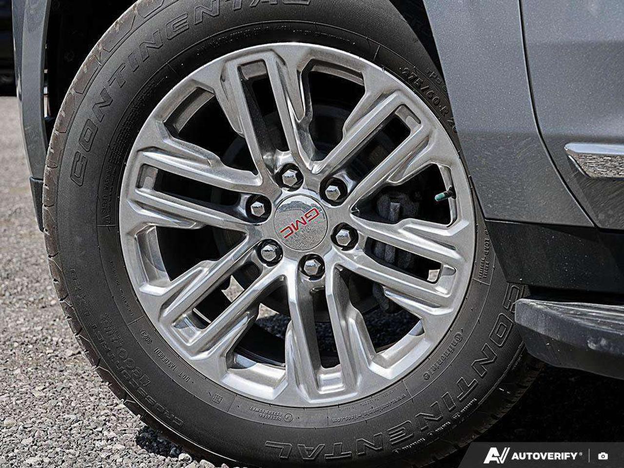 2023 GMC Yukon SLT, 5.3L V8, 4X4, LEATHER, ALLOYS, BOSE, 7-PASSENGER, MACMASTER ORIGINAL, 1-OWNER, CERTIFIED PREOWNED! Photo
