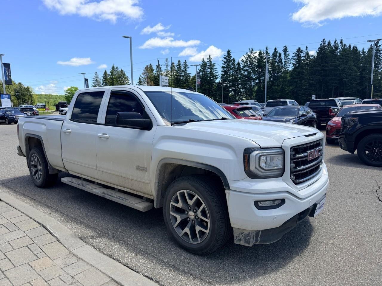 2017 GMC Sierra 1500 SLTSLT, ALL TERRAIN, 5.3L V8, ALLOYS, LEATHER, BOS Photo