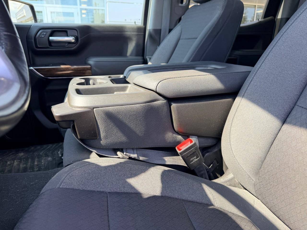 2021 GMC Sierra 1500 ElevationELEVATION, 5.3L V8, 4X4, X31, ALLOYS, CLO Photo