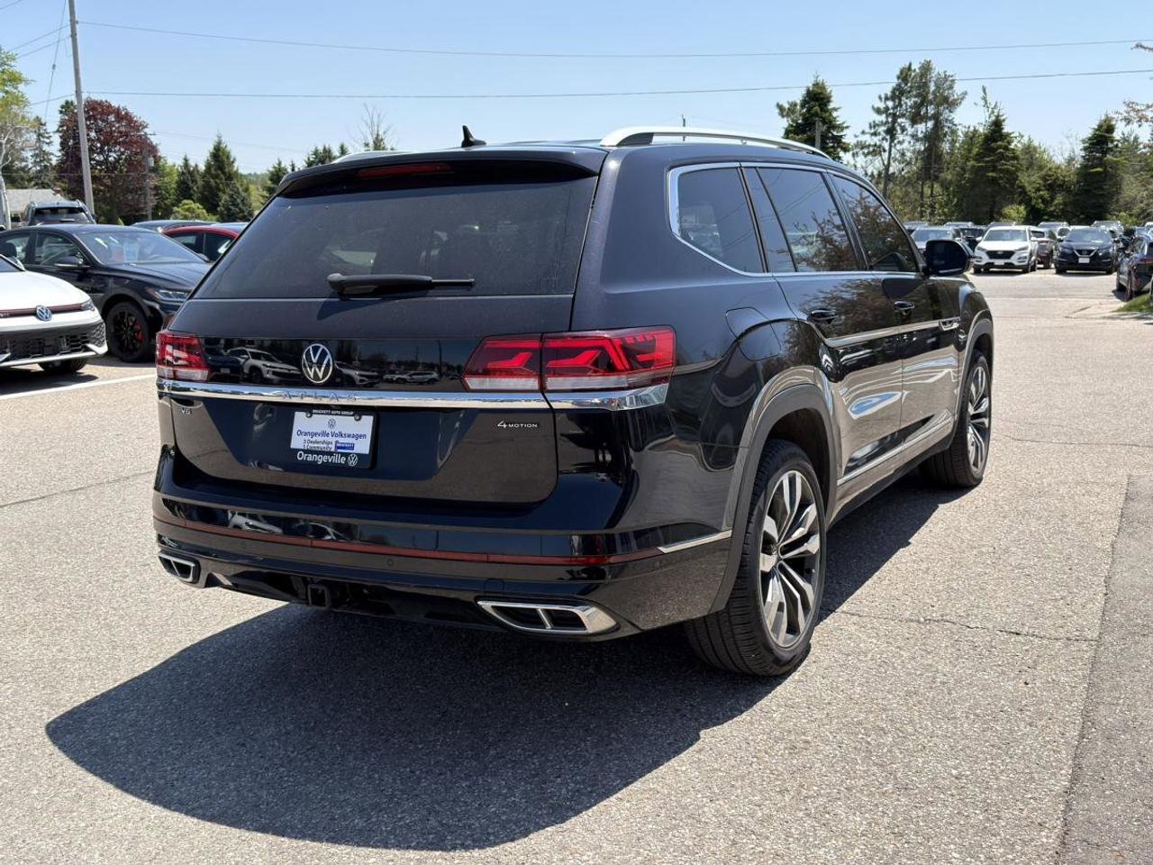 2023 Volkswagen Atlas  Photo