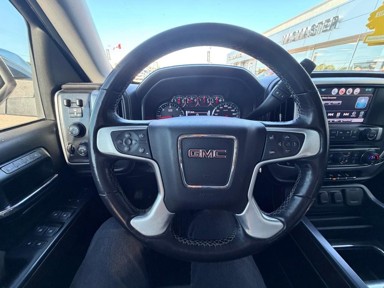 2018 GMC Sierra 1500 SLTSLT, 5.3L V8, 4X4, ALLOYS, LEATHER, CERTIFIED A Photo