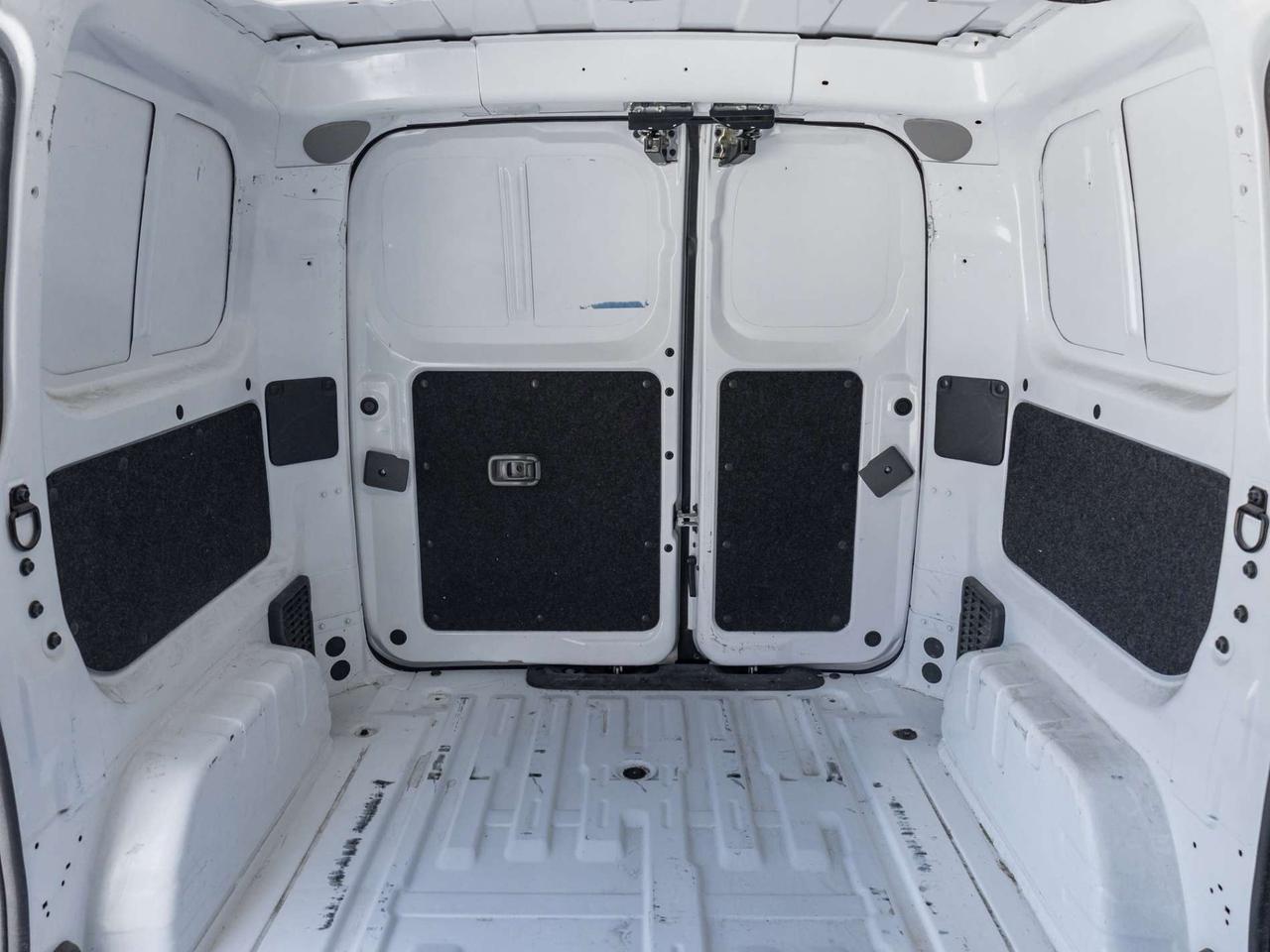 2021 Nissan NV200 I4 S. Camera Photo