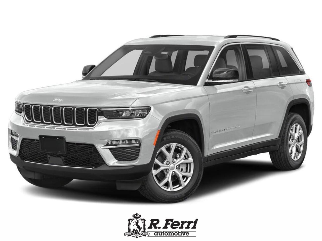 2022 Jeep Grand Cherokee Laredo 4dr 4x4 Photo