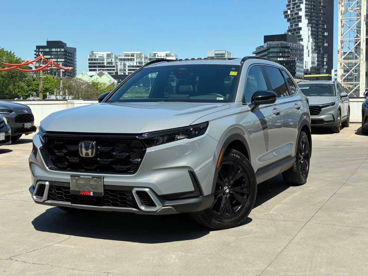 2023 Honda CR-V Hybrid Touring 4dr All-Wheel Drive Photo