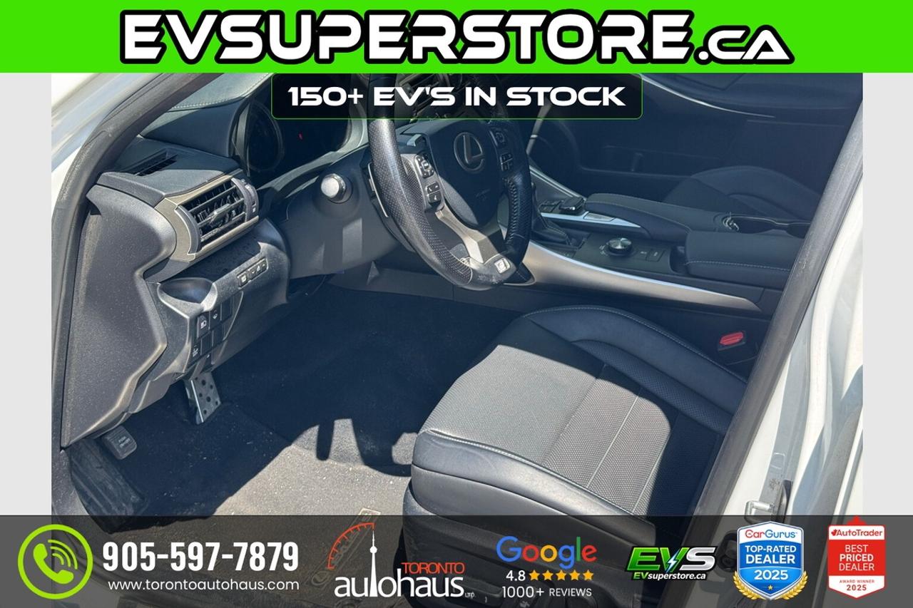 2017 Lexus IS 300/F-SPORT 2/APPLE CARPLAY Photo