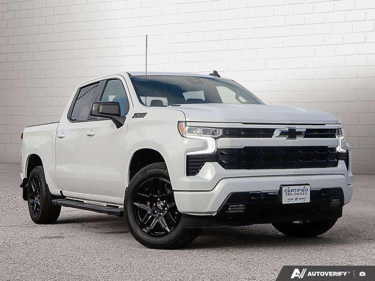 2023 Chevrolet Silverado 1500 RST, 3.0L DURAMAX, 4X4, ALLOYS, CLOTH, 1-OWNER, CERTIFIED PREOWNED! Photo