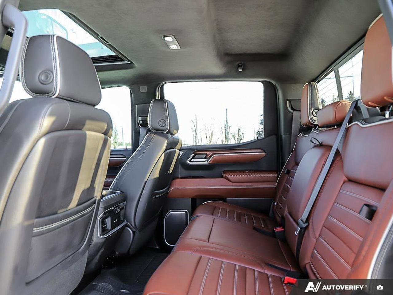 2023 GMC Sierra 1500 Denali UltimateDENALI ULTIMATE, 6.2L, LOADED, 1-OW Photo
