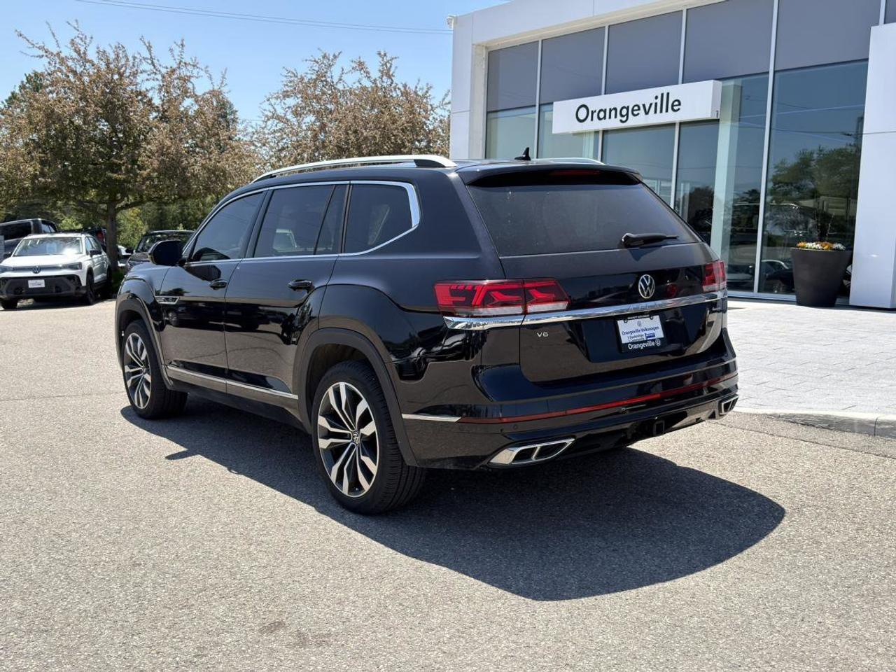 2023 Volkswagen Atlas Execline 3.6 FSI 4MOTION Photo3