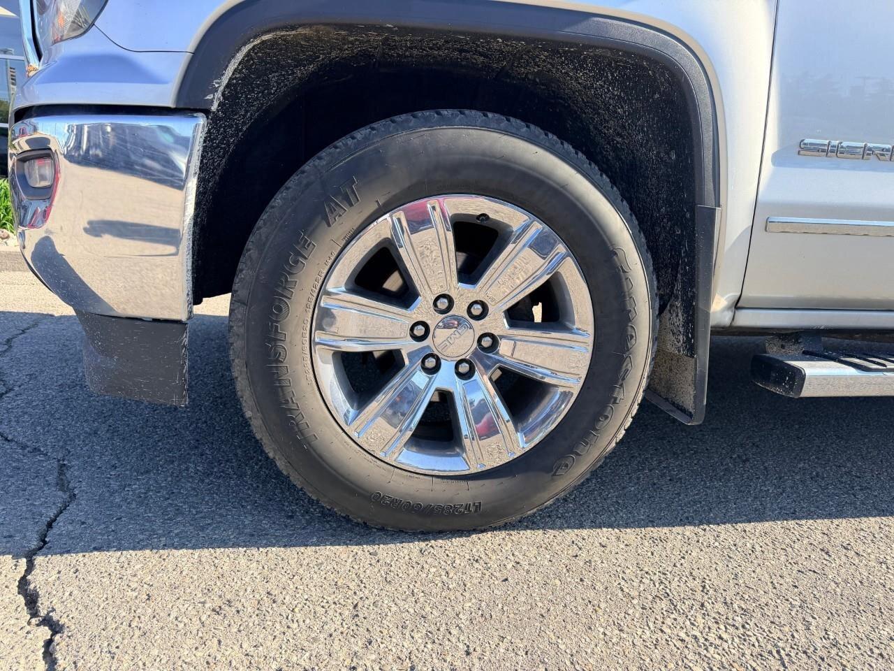 2018 GMC Sierra 1500 4WD Crew Cab 143.5  SLT Photo