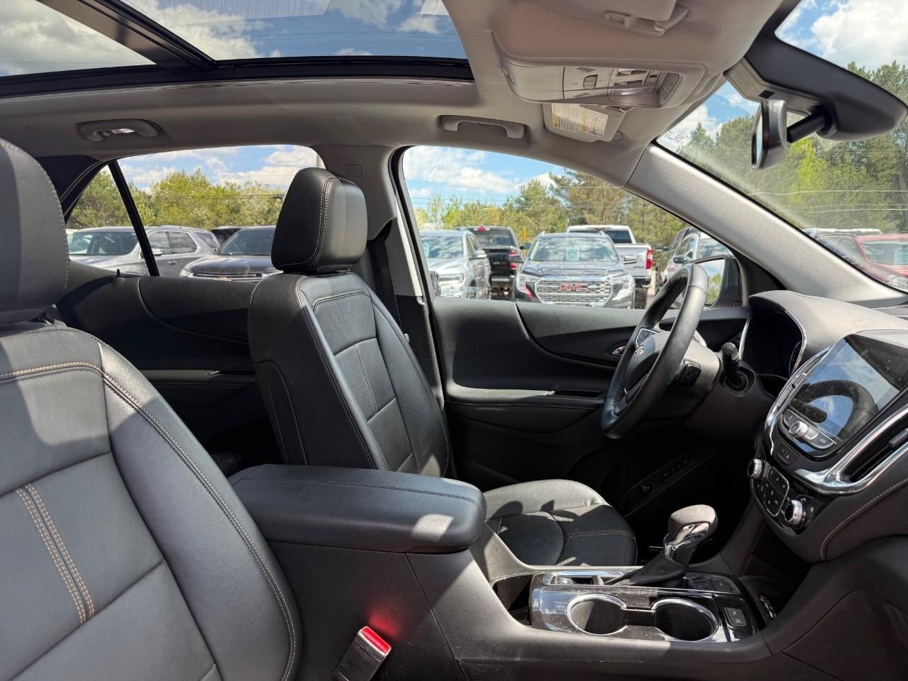 2023 Chevrolet Equinox Premier ALL WEATHER MATS. SUNROOF. LUGGAGE RACK SI Photo