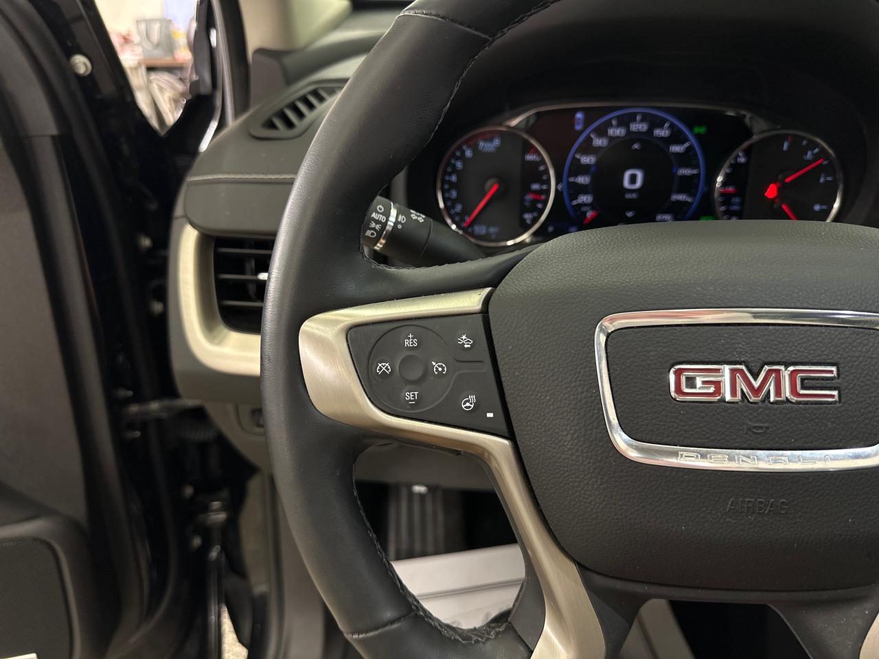 2024 GMC Terrain Denali Photo