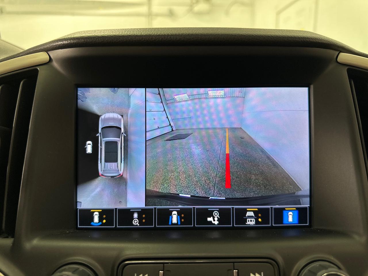 2024 GMC Terrain Denali Photo