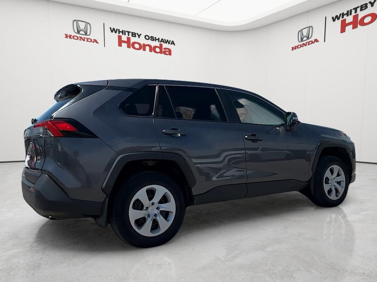 2025 Toyota RAV4 LE AWD Photo