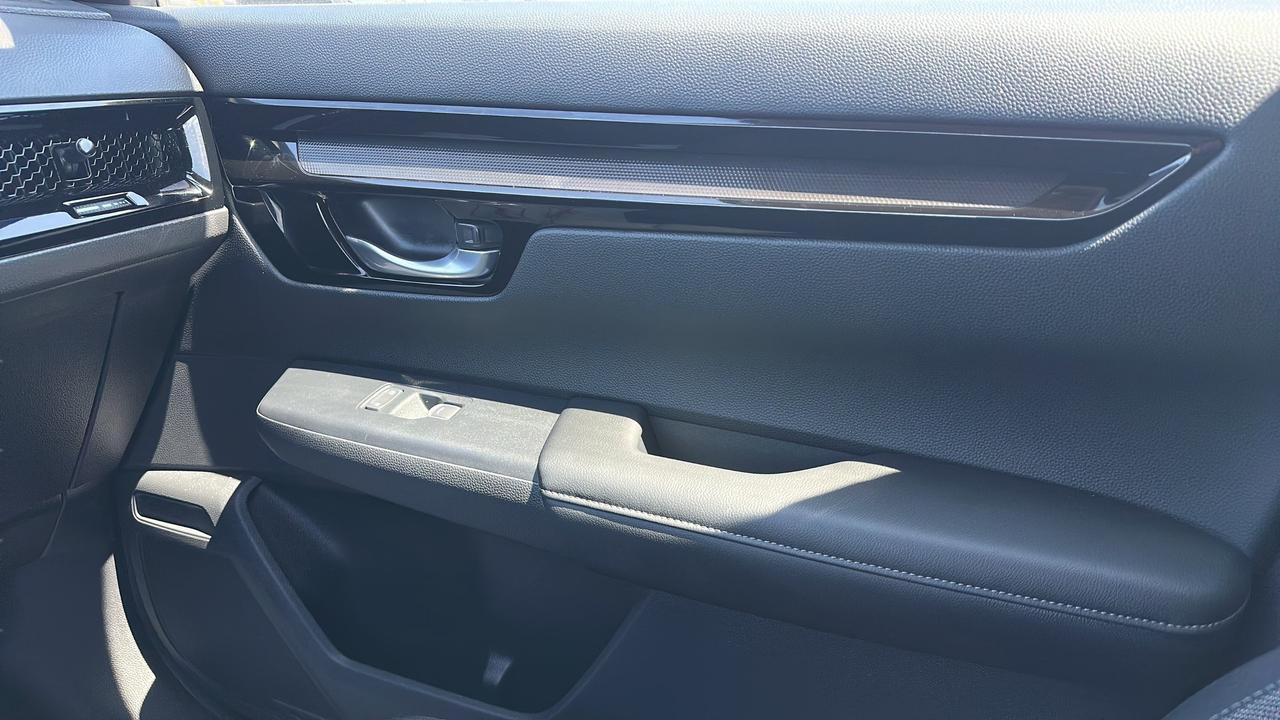 2025 Honda CR-V Sport AWD Photo
