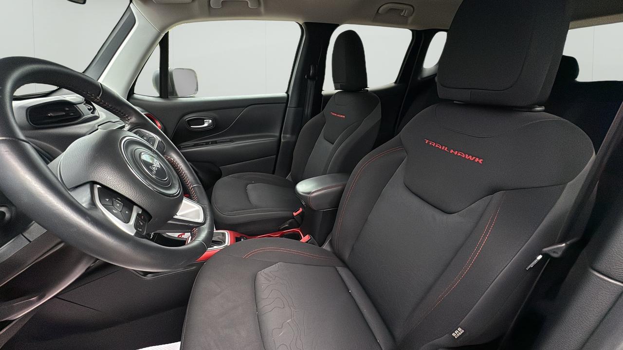 2019 Jeep Renegade Trailhawk 4x4 Photo