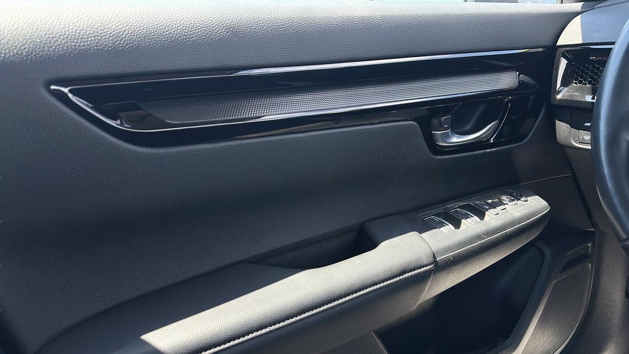 2025 Honda CR-V Sport AWD Photo