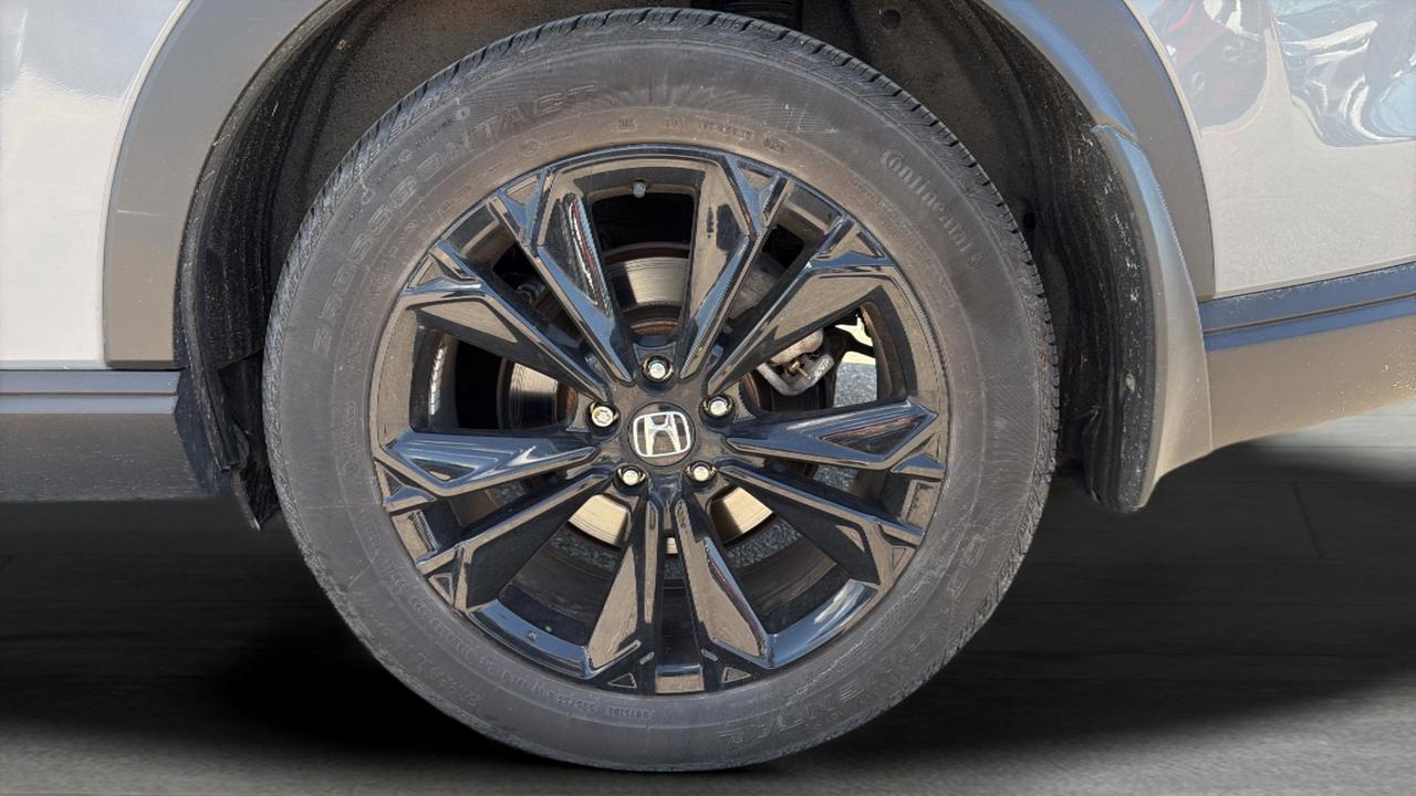 2024 Honda CR-V Hybrid Touring AWD Photo