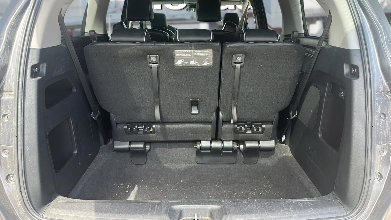 2023 Honda Odyssey Touring Auto Photo