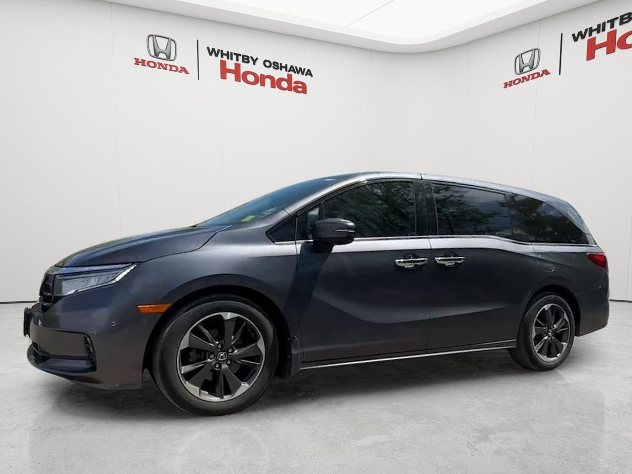 2023 Honda Odyssey Touring Auto Photo