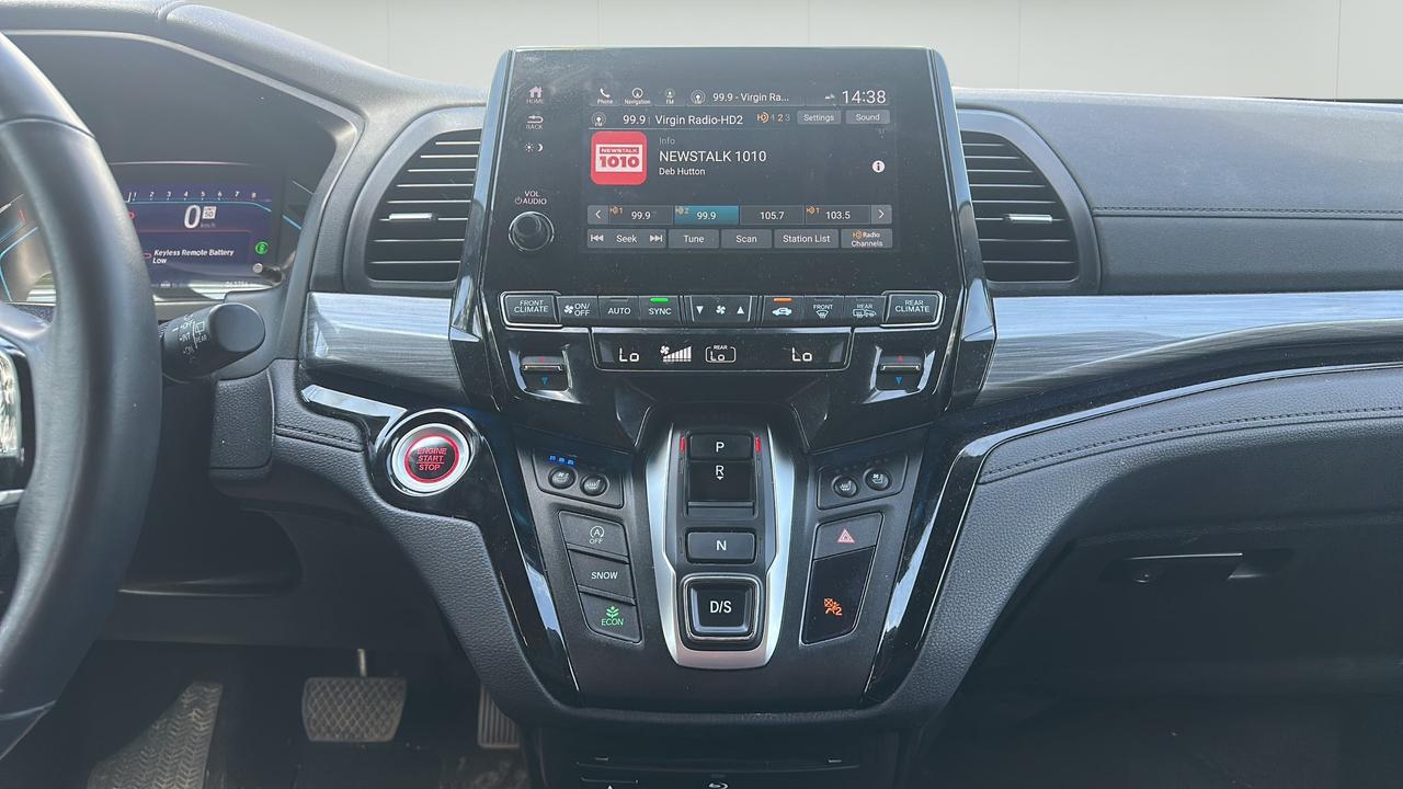 2023 Honda Odyssey Touring Auto Photo