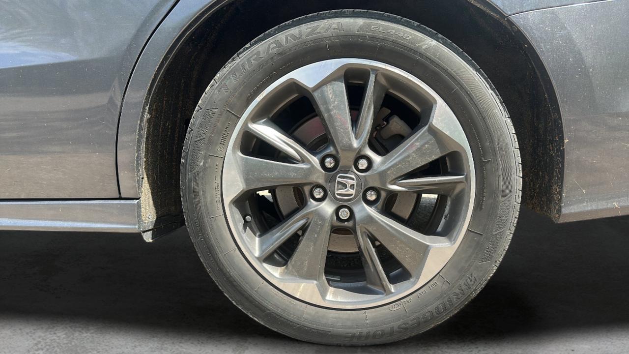 2023 Honda Odyssey Touring Auto Photo