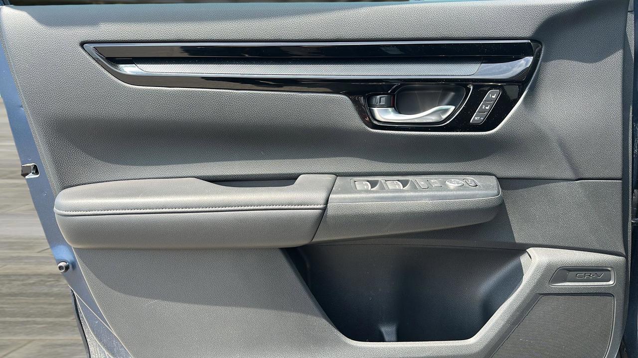 2024 Honda CR-V EX-L AWD Photo
