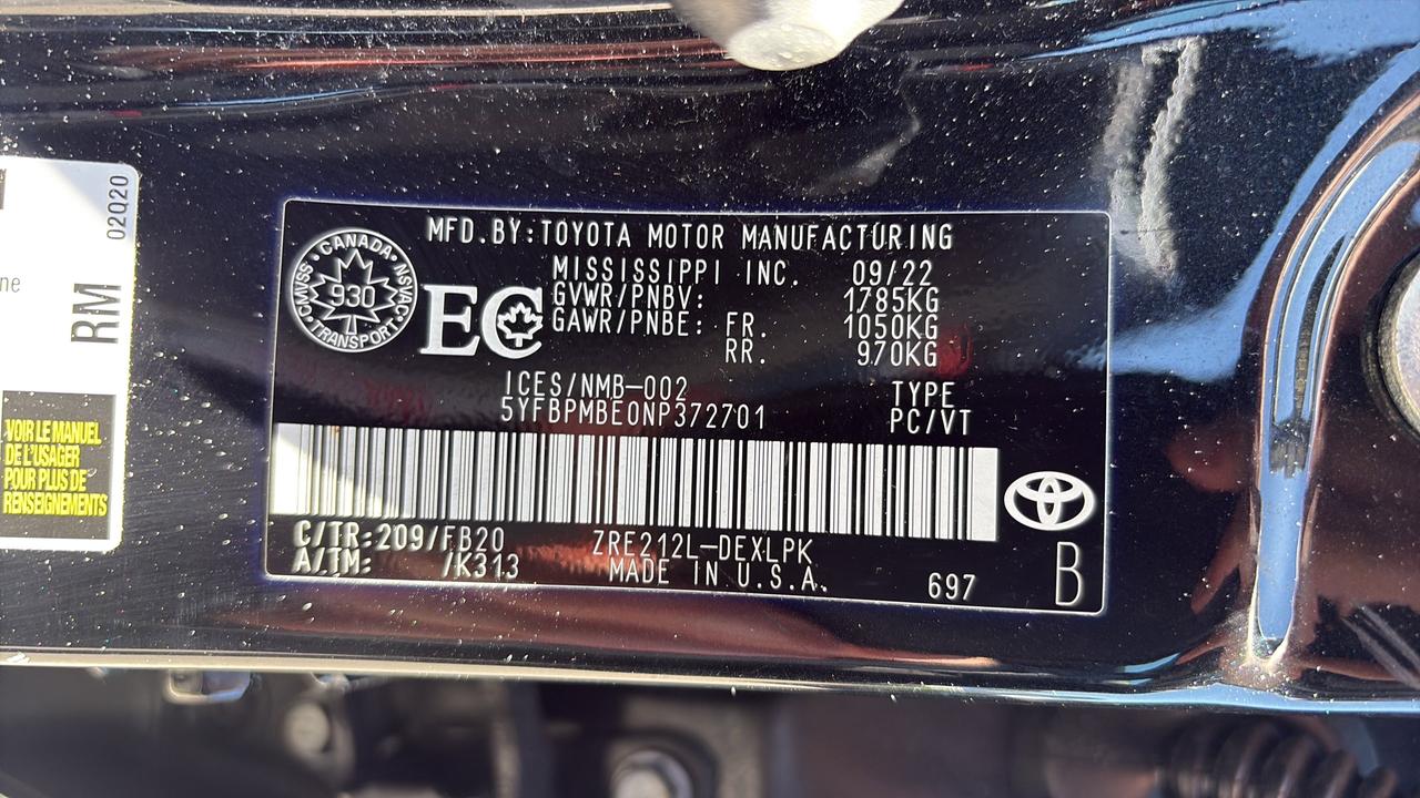 2022 Toyota Corolla LE CVT Photo