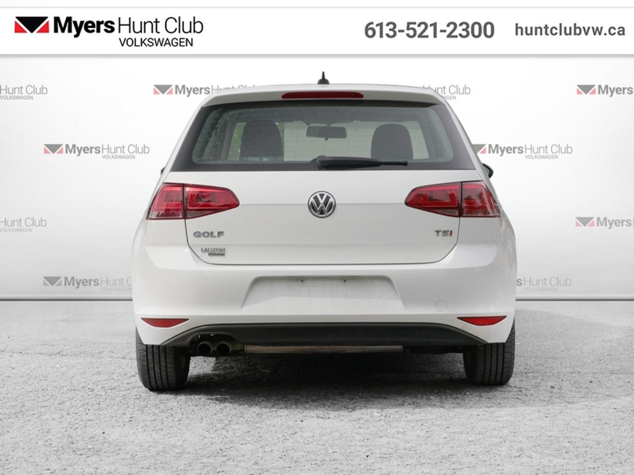 2016 Volkswagen Golf TRENDLINE Photo