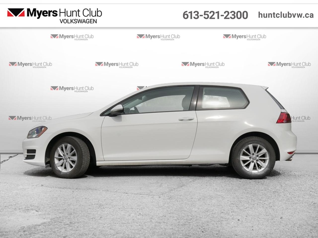2016 Volkswagen Golf TRENDLINE Photo4