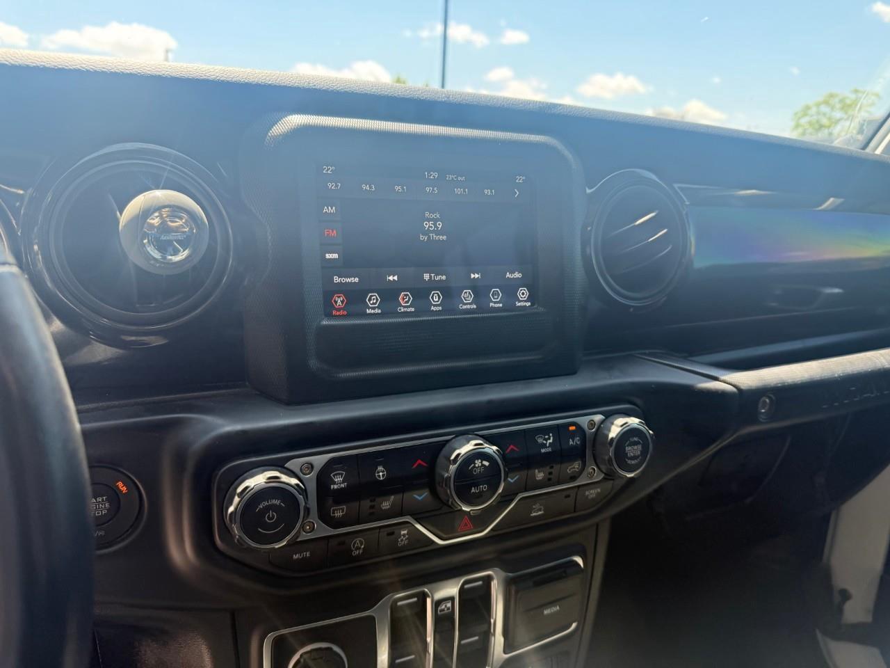 2023 Jeep Wrangler Sport 4dr 4x4 Photo