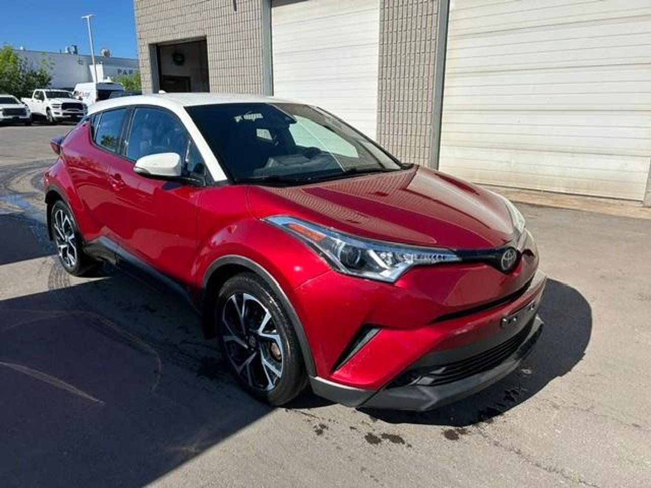 2018 Toyota C-HR XLE 4dr Front-Wheel Drive Sport Utility Photo