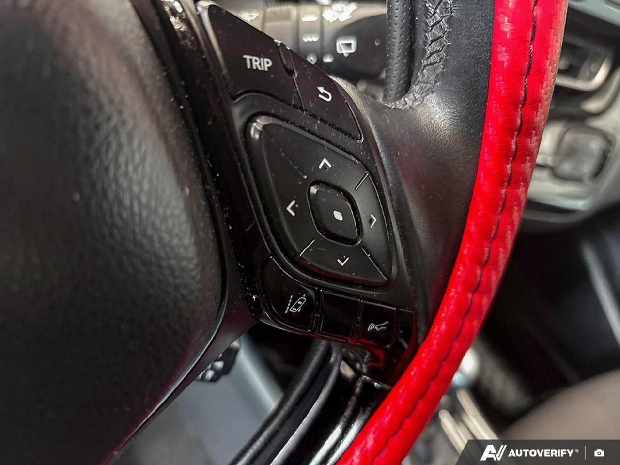 2018 Toyota C-HR XLE 4dr Front-Wheel Drive Sport Utility Photo